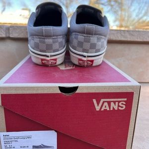 Vans Slip On Grey Checkered Women’s Size 8